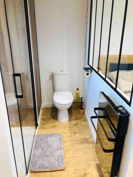 Maisonnette Avec Terrasse Argences Екстериор снимка
